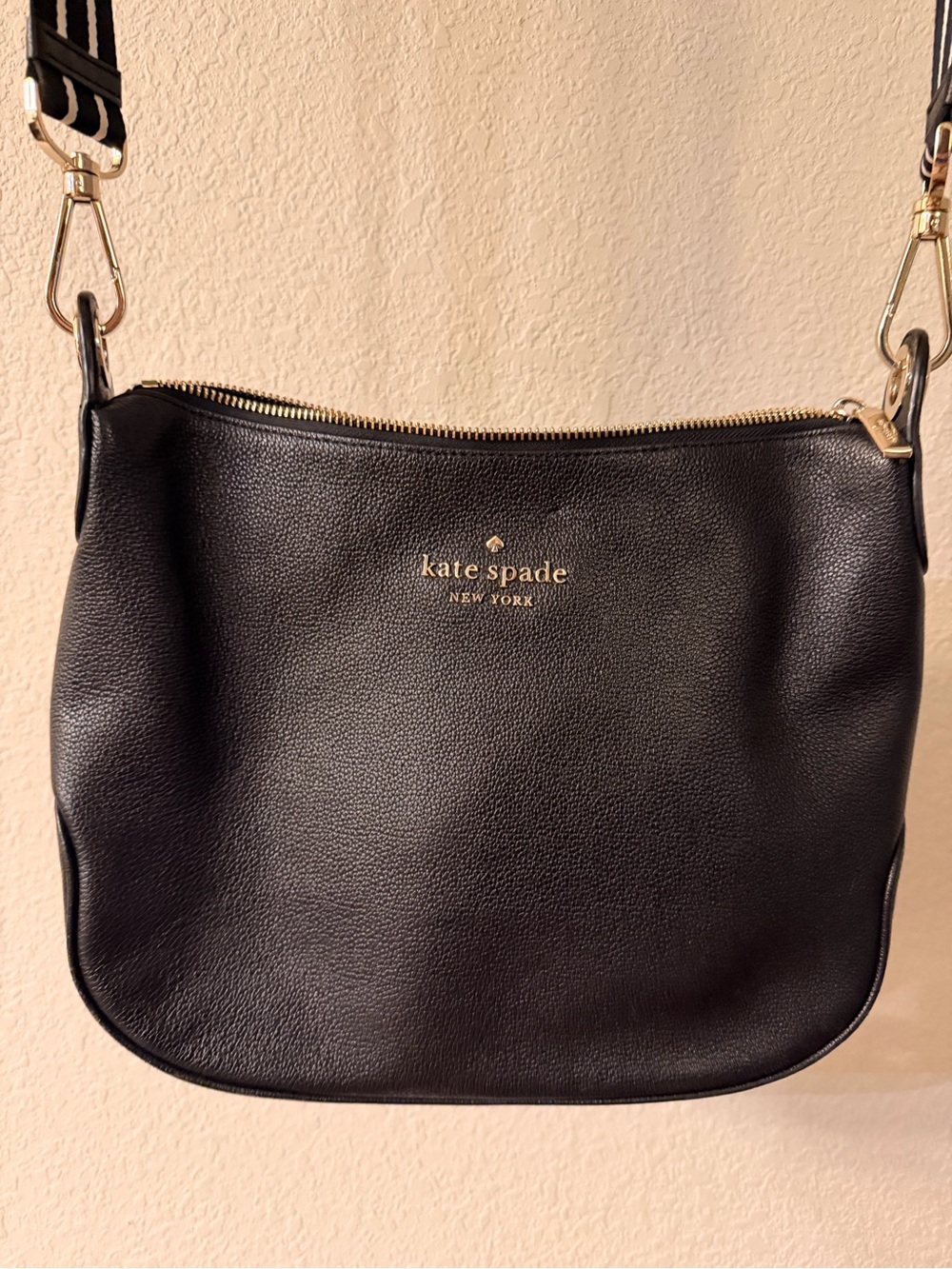 kate spade black pebbled leather crossbody with gold hardware